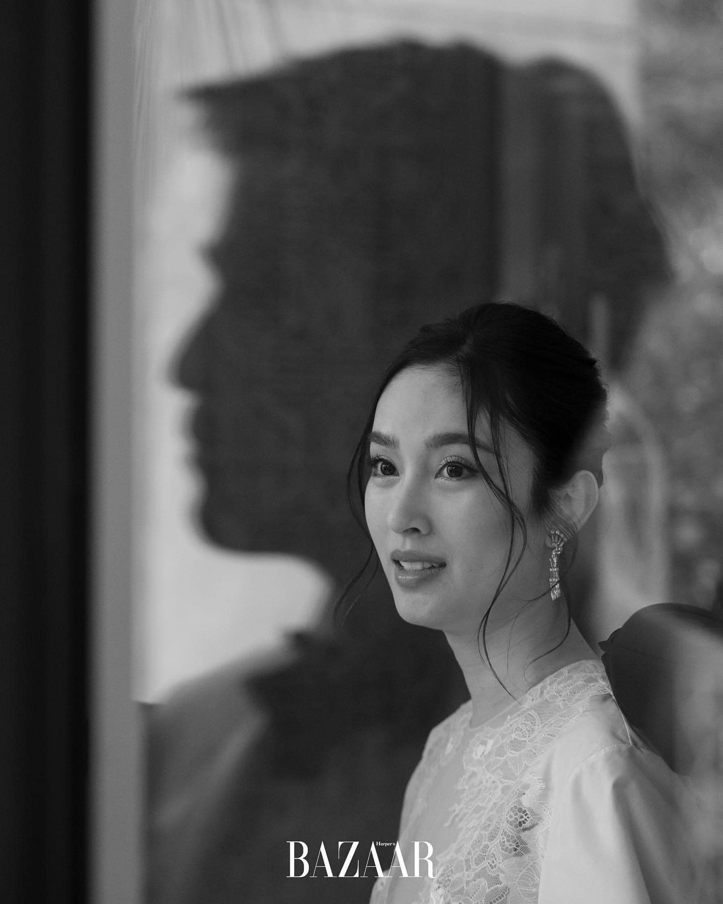 ปอย ตรีชฎา กับชุดเจ้าสาวฉลองมงคลสมรสเรียบหรู สวยโก้ 