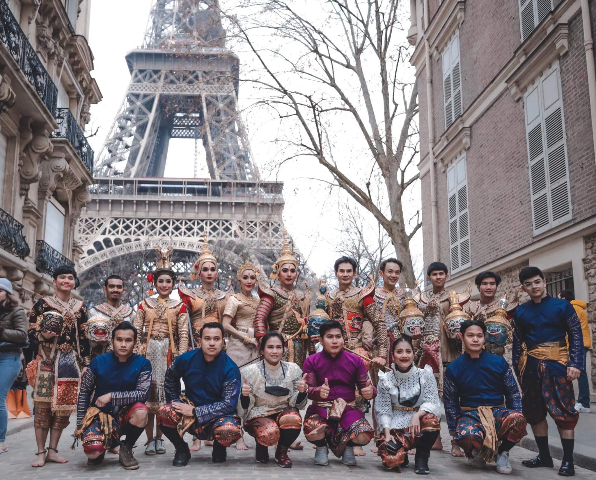 ต๊าซมาก! ม.บูรพา ดังไกล แสดงโขนไทย ประกาศศักดากลางกรุงปารีส ฝรั่งเศส ต๊าซมาก! ม.บูรพา ดังไกล แสดงโขนไทย ประกาศศักดากลางกรุงปารีส ฝรั่งเศส