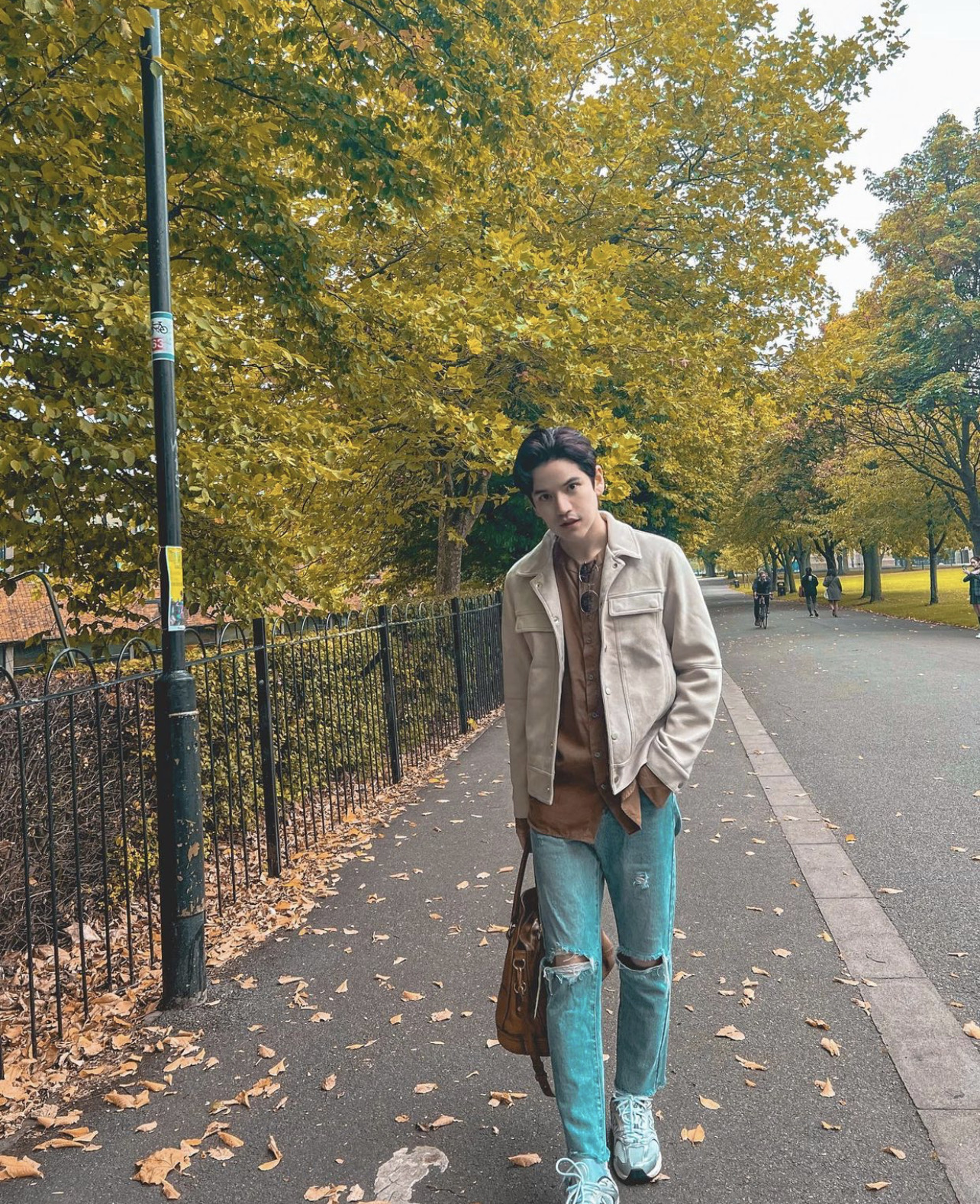 เต๋า - เศรษฐพงศ์ เปิดตัวแฟนสาวนอกวงการ โปร์ไฟล์ไม่ธรรมดา เต๋า - เศรษฐพงศ์ เปิดตัวแฟนสาวนอกวงการ โปร์ไฟล์ไม่ธรรมดา