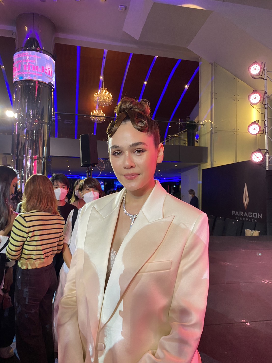 ชมพู่ อารยา เล่าโมเมนต์เดินพรมแดงเมืองคานส์ เผย เห็นดราม่าเรื่องชุด ชมพู่ อารยา เล่าโมเมนต์เดินพรมแดงเมืองคานส์ เผย เห็นดราม่าเรื่องชุด