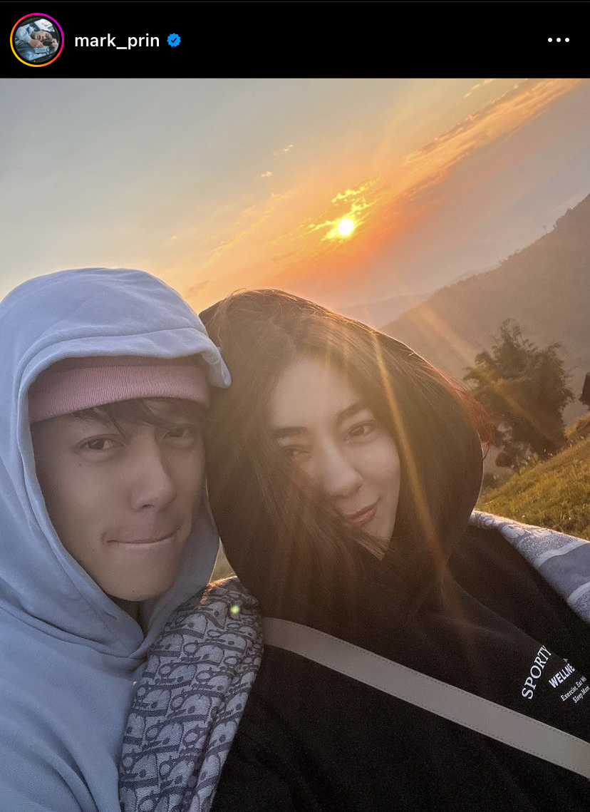 หมาก ควงคู่ คิมเบอร์ลี่ ร่วมยินดีงานแต่งพี่สาว