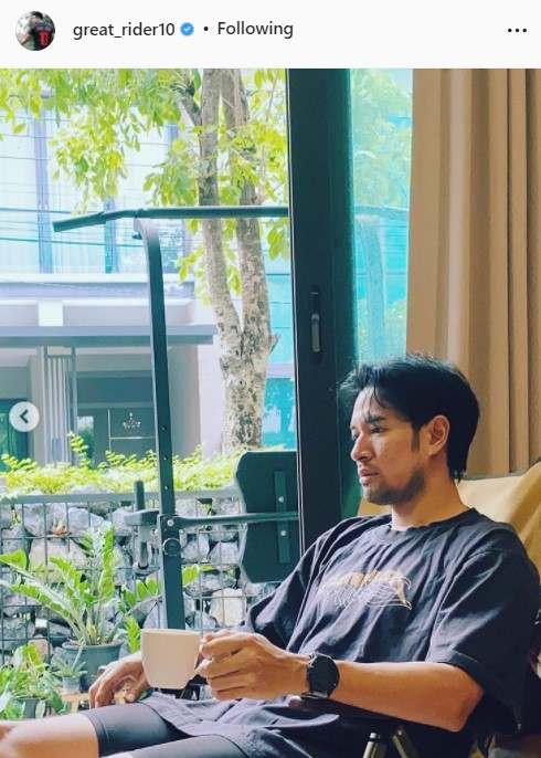  เก้า ไม่แผ่ว ตื้อ! เกรท จนใจอ่อนยอมเผยโฉมน้องที่ถ่ายรูปให้ดูกันชัดๆ