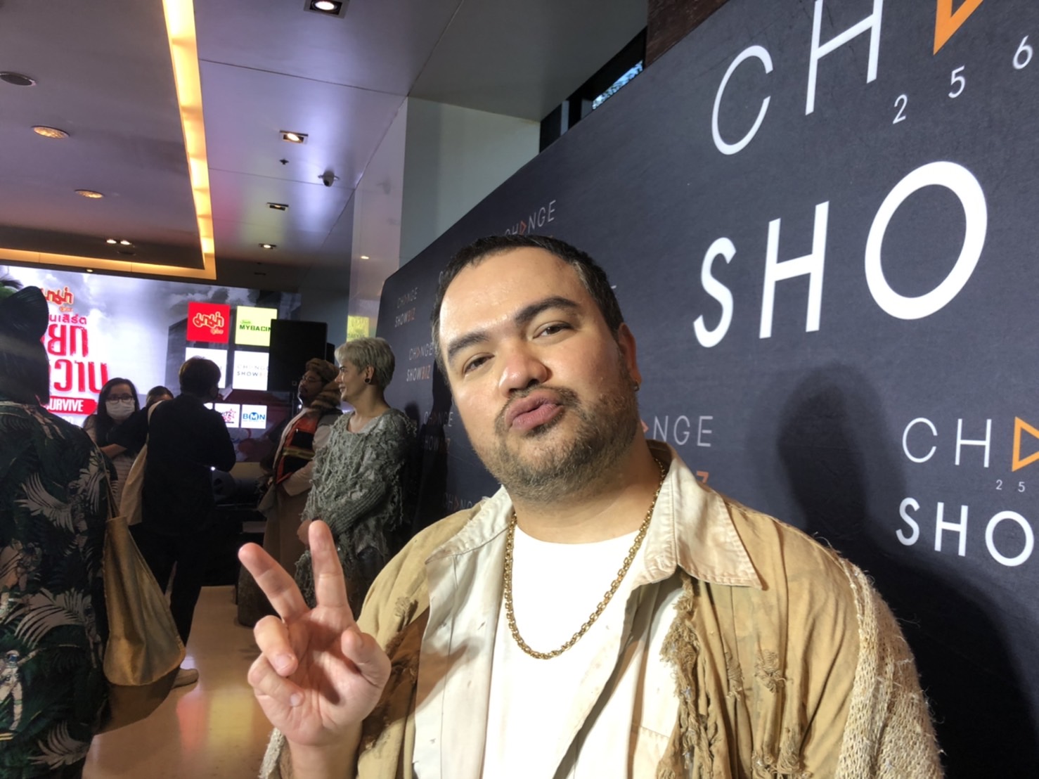 แอบร้องไห้บ่อย โอ๊ต ปราโมทย์ มีอาการแพนิค ต้องพึ่งยามา2 ปี แอบร้องไห้บ่อย โอ๊ต ปราโมทย์ มีอาการแพนิค ต้องพึ่งยามา2 ปี