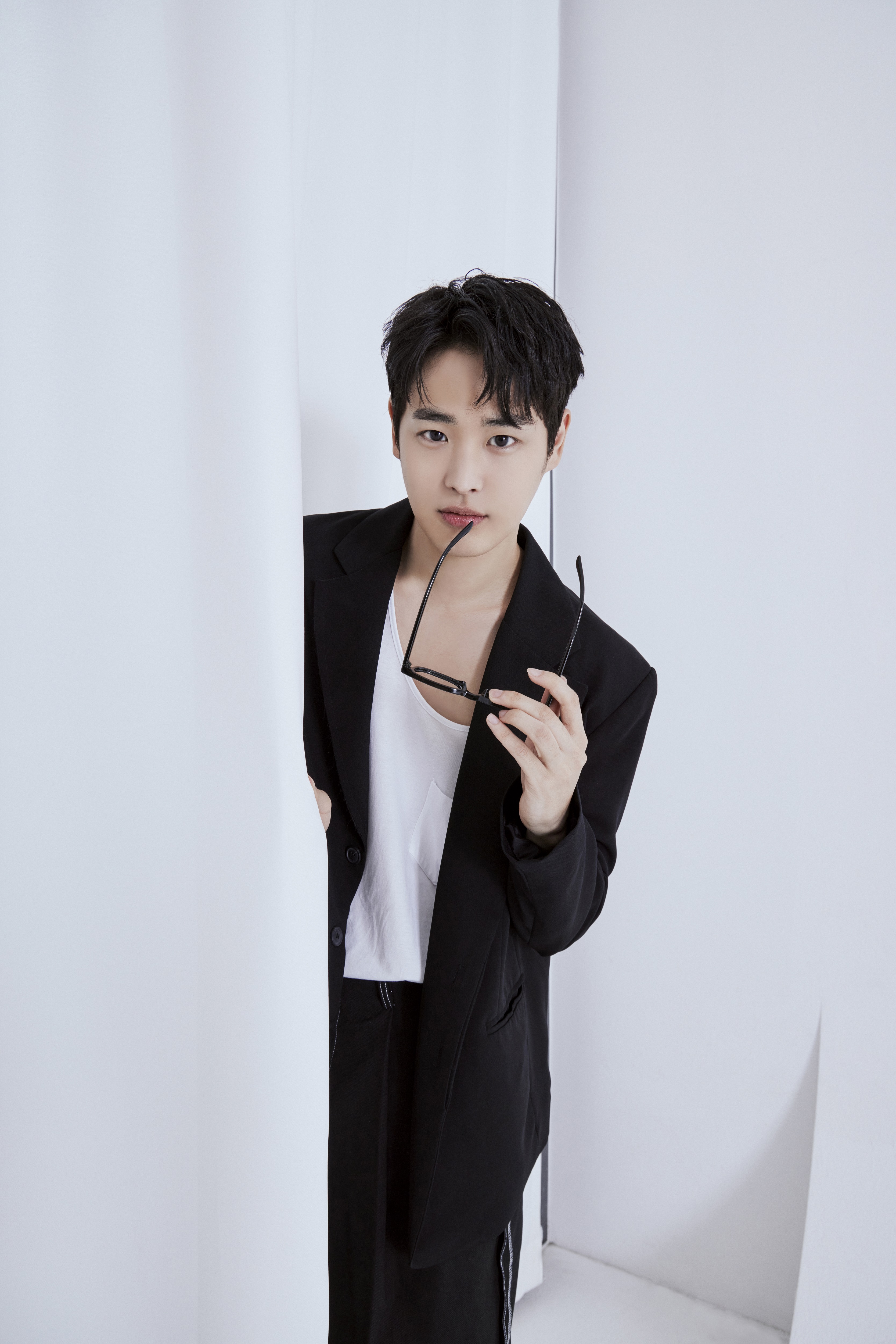 4 ปียังไม่ลืม!! ‘ดีเจนุ้ย’ ปริ่ม ‘บยองชาน VICTON’ ยังจำได้ หลังบังเอิญพบกันในไทยล่าสุด 4 ปียังไม่ลืม!! ‘ดีเจนุ้ย’ ปริ่ม ‘บยองชาน VICTON’ ยังจำได้ หลังบังเอิญพบกันในไทยล่าสุด