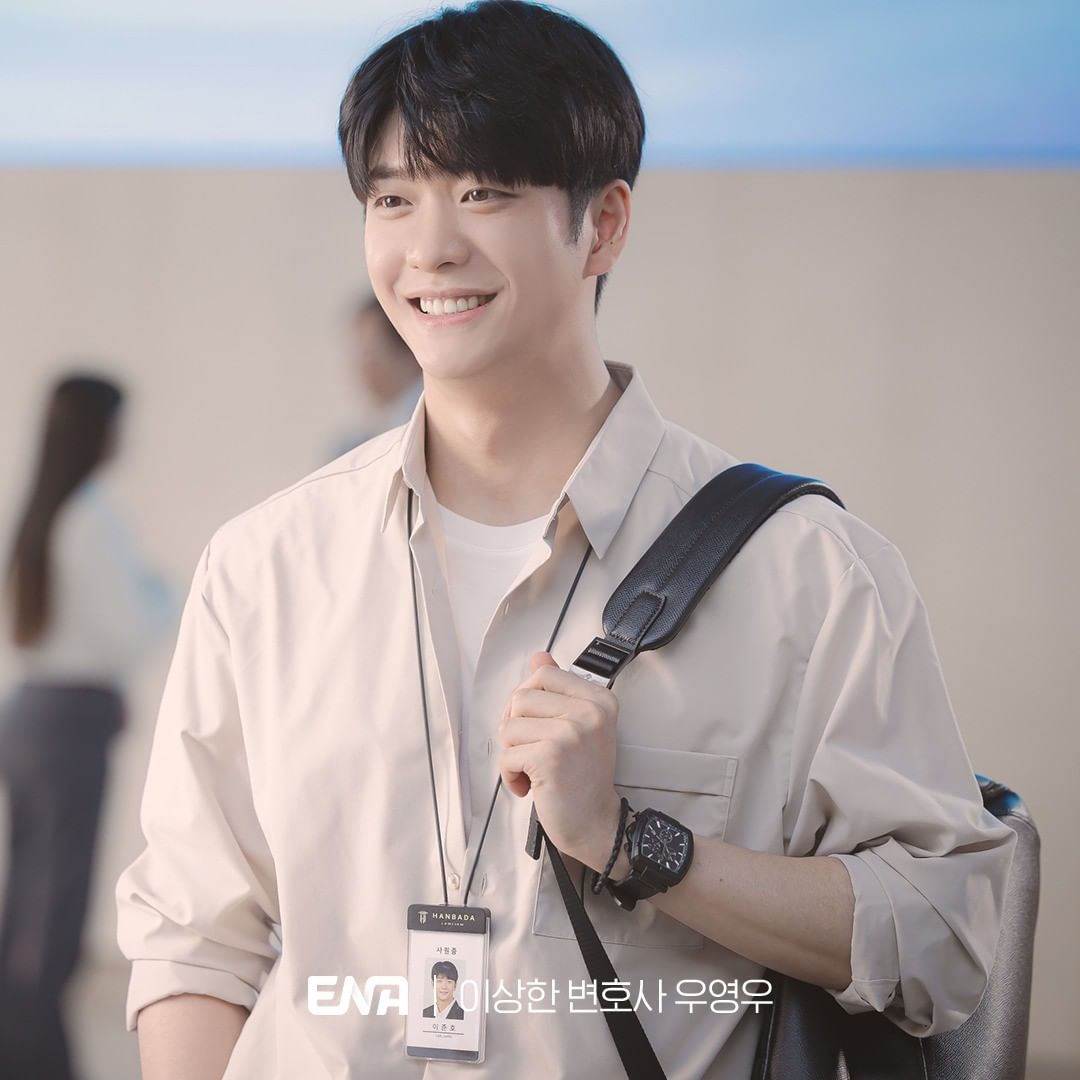 ‘พัคอึนบิน-ซงจุงกิ’!! ดาราเกาหลีถูกพูดถึงมากสุดบนโซเชียล ปี 2022