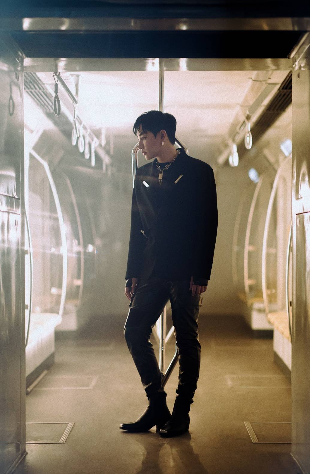 เป๊ก ผลิตโชค คิดถึงสัมผัส ชวนแฟนๆ เข้ามาทัชกับซิงเกิลใหม่ เป๊ก ผลิตโชค คิดถึงสัมผัส ชวนแฟนๆ เข้ามาทัชกับซิงเกิลใหม่