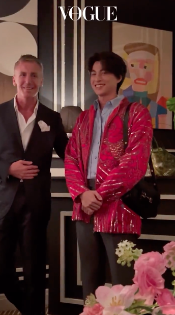 คนที่2ของไทย!! ‘กลัฟ คณาวุฒิ’ ขึ้นแท่น Friend of House แบรนด์ GUCCI คนที่2ของไทย!! ‘กลัฟ คณาวุฒิ’ ขึ้นแท่น Friend of House แบรนด์ GUCCI