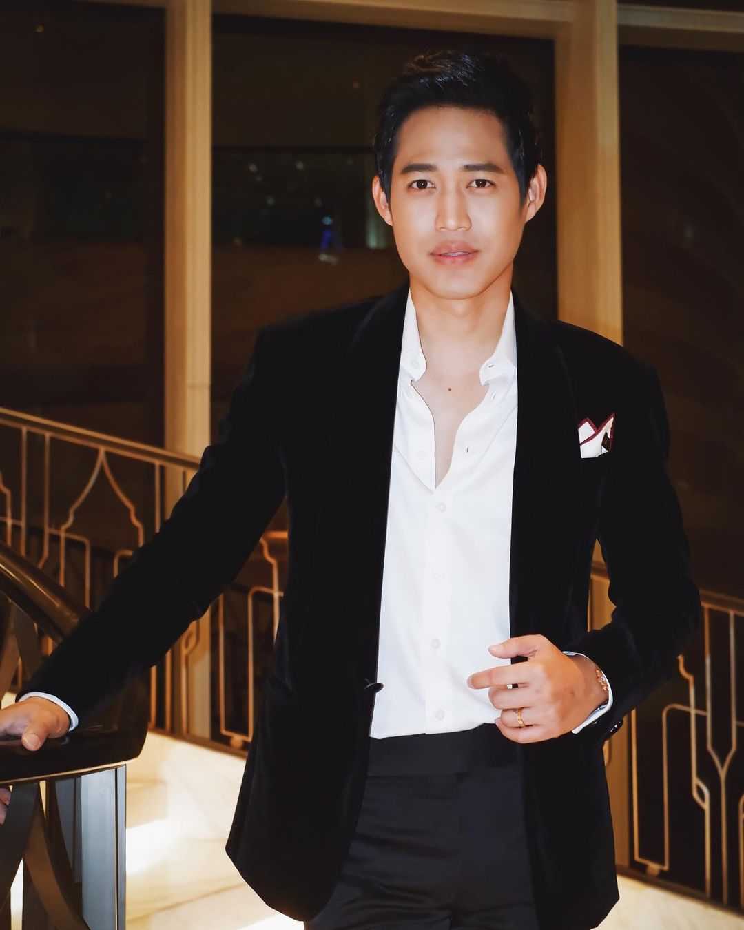 ตู่ ภพธร สุดฝืนต้องออกจากลูกและภรรยาสุดรัก บินไปทำตามฝัน 4 เดือนเต็ม! 