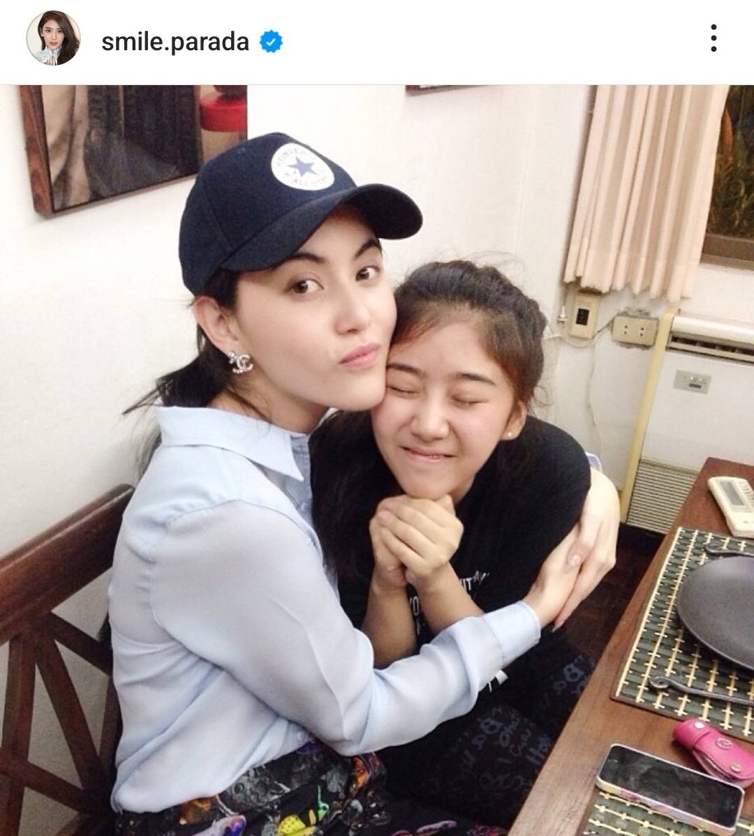 “สไมล์ ภาลฎา” เคลื่อนไหวแล้ว หลัง “ใหม่ ดาวิกา” เจอดราม่าดารารุ่นพี่ใช้ให้ทำรายงาน