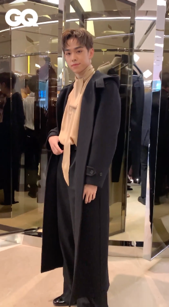 หล่อหรูคูลยกแพ็ค!! เปิดลุค ‘เตนล์ ชิตพล - มาร์ค ต้วน’ ร่วมอีเวนต์ Saint Laurent ในไทย หล่อหรูคูลยกแพ็ค!! เปิดลุค ‘เตนล์ ชิตพล - มาร์ค ต้วน’ ร่วมอีเวนต์ Saint Laurent ในไทย