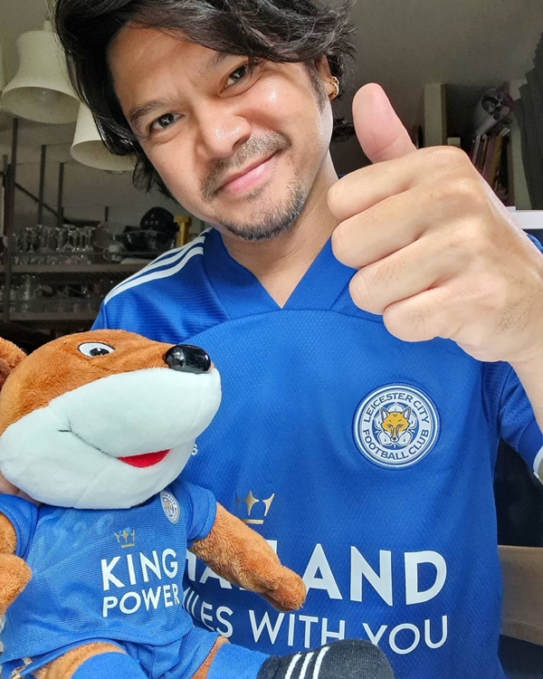 “เต๋า สมชาย” เฮลั่น!! เลสเตอร์ซิตี้ ทีมในดวงใจคว้าแชมป์ “เต๋า สมชาย” เฮลั่น!! เลสเตอร์ซิตี้ ทีมในดวงใจคว้าแชมป์