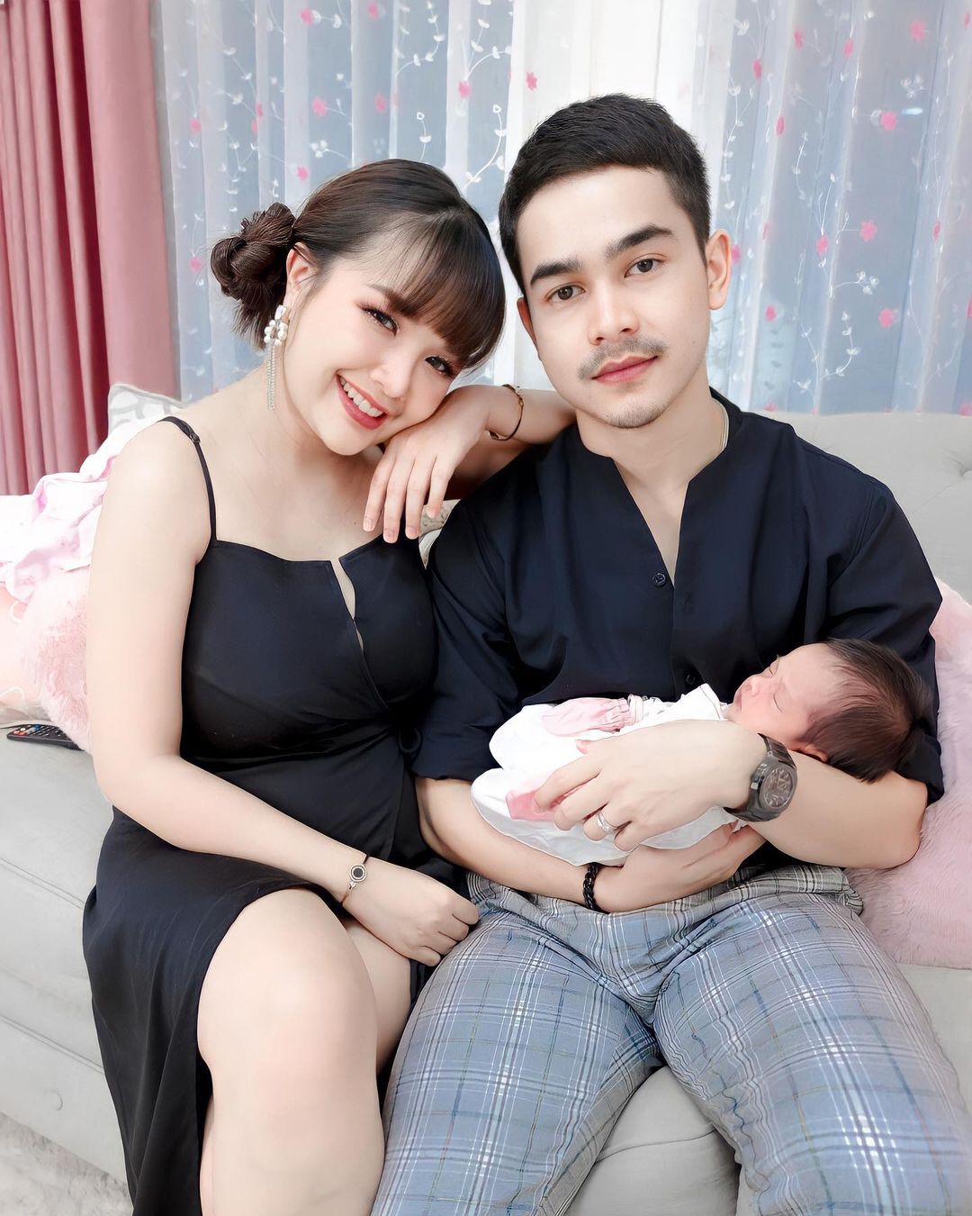 กลั่นจากน้ำตา “เจนนี่ รัชนก” แต่งเพลงไว้อาลัยกับการสูญเสีย (มีคลิป)