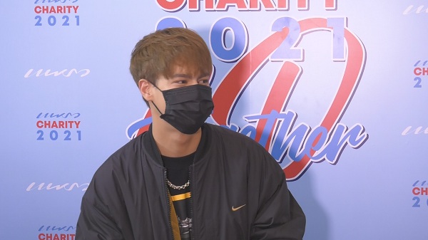 เหงาแปลกๆ “ไอซ์ พาริส”ไม่มี “เจเจ” มาร้องเพลงคู่ (มีคลิป) เหงาแปลกๆ “ไอซ์ พาริส”ไม่มี “เจเจ” มาร้องเพลงคู่ (มีคลิป)