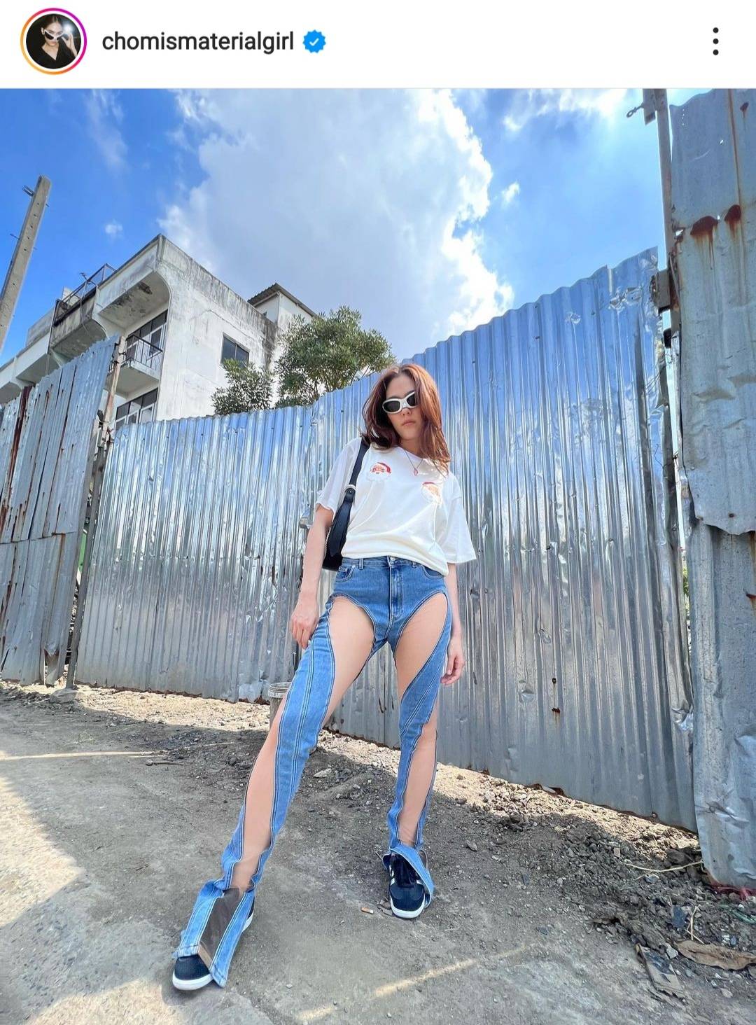 แฟนๆฮือฮา แฟชั่น กางเกงยีนส์ สุดแซ่บของ ชมพู่ อารยา แฟนๆฮือฮา แฟชั่น กางเกงยีนส์ สุดแซ่บของ ชมพู่ อารยา