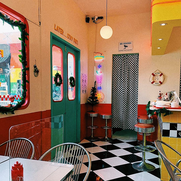 15 คาเฟ่ถ่ายรูปสวยในกรุงเทพฯ ห้ามพลาดไปเช็กอิน