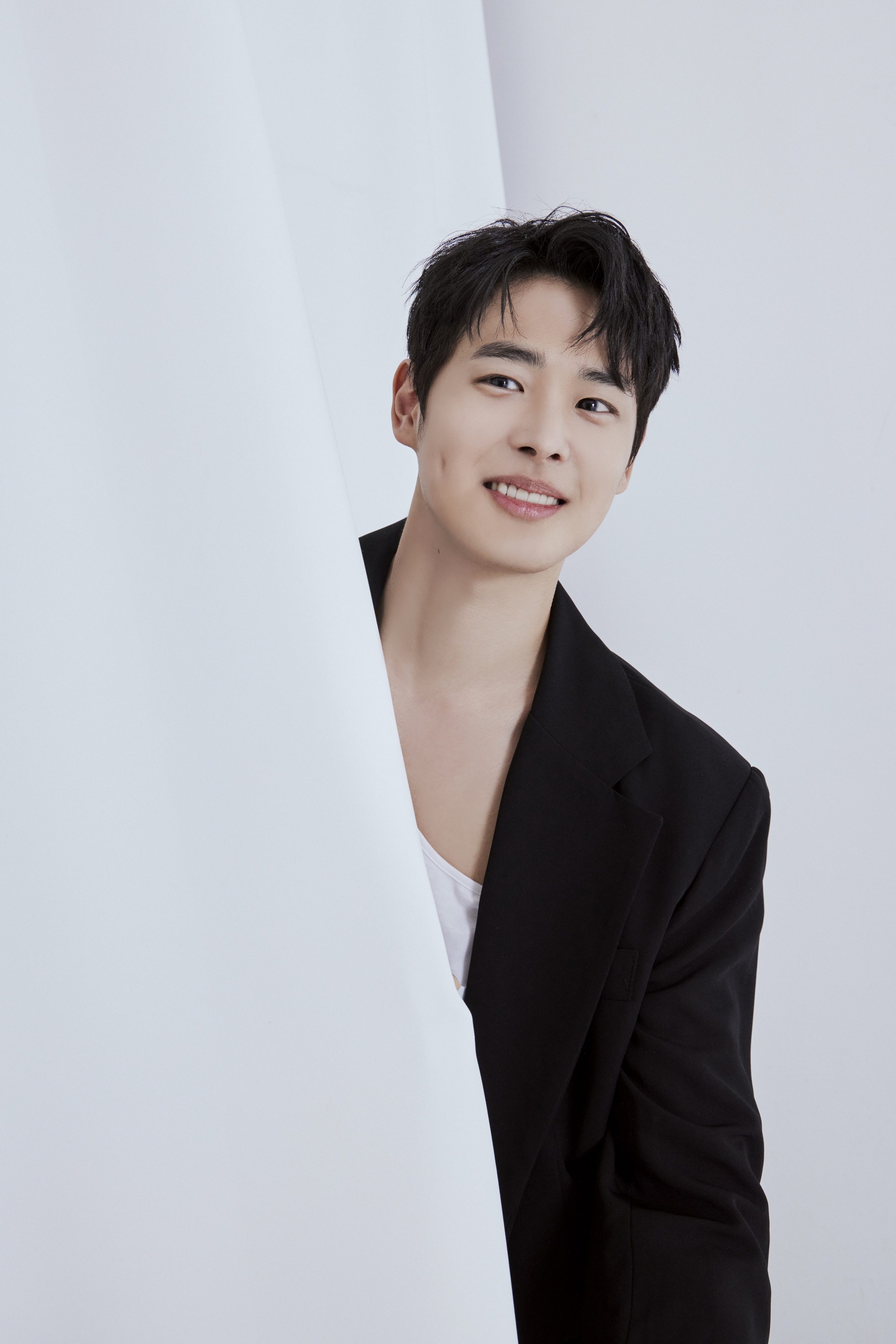 4 ปียังไม่ลืม!! ‘ดีเจนุ้ย’ ปริ่ม ‘บยองชาน VICTON’ ยังจำได้ หลังบังเอิญพบกันในไทยล่าสุด 4 ปียังไม่ลืม!! ‘ดีเจนุ้ย’ ปริ่ม ‘บยองชาน VICTON’ ยังจำได้ หลังบังเอิญพบกันในไทยล่าสุด