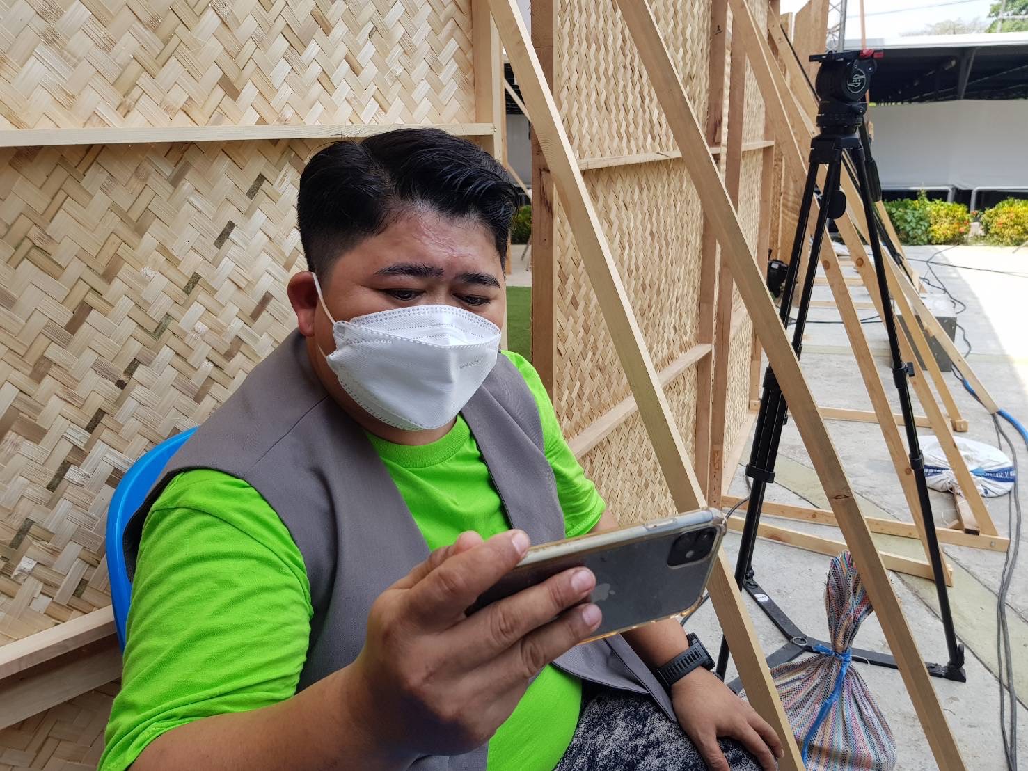 โก๊ะตี๋ เกิดอุบัติเหตุ หน้าผากพุพอง จากโดนฝาซึ้งร้อน ๆขณะถ่ายรายการ