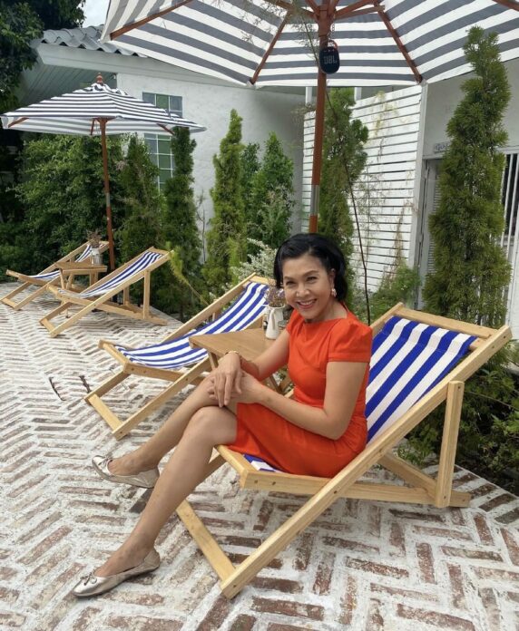 “ท็อป ดารณีนุช” เผยสถานการณ์น้ำท่วมในสุโขทัยและพิษณุโลก (มีคลิป) “ท็อป ดารณีนุช” เผยสถานการณ์น้ำท่วมในสุโขทัยและพิษณุโลก (มีคลิป)