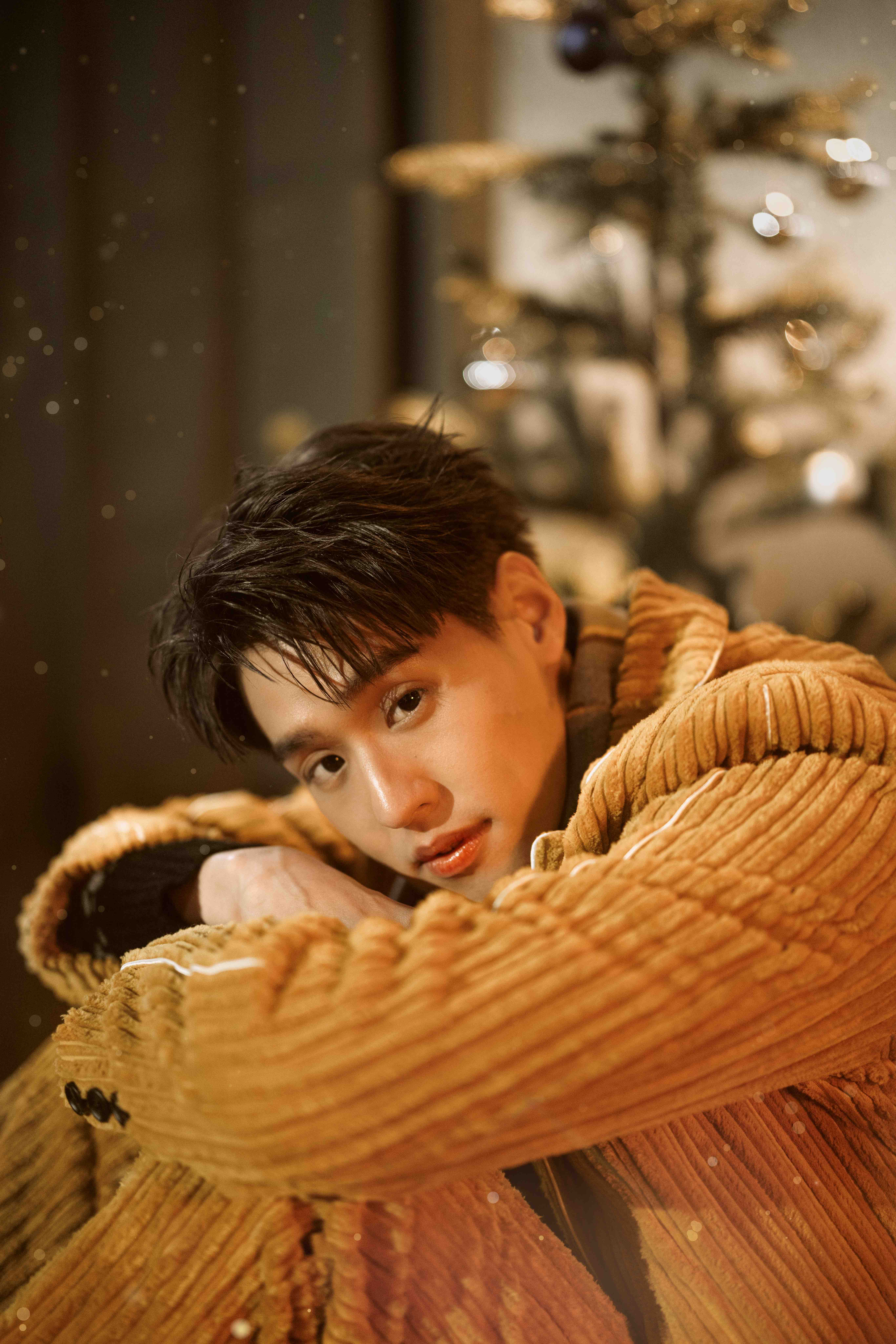 “ซานต้าบิวกิ้น” พร้อมแจกความสดใส ปล่อยซิงเกิลใหม่ต้อนรับเทศกาลแห่งความสุข “ซานต้าบิวกิ้น” พร้อมแจกความสดใส ปล่อยซิงเกิลใหม่ต้อนรับเทศกาลแห่งความสุข