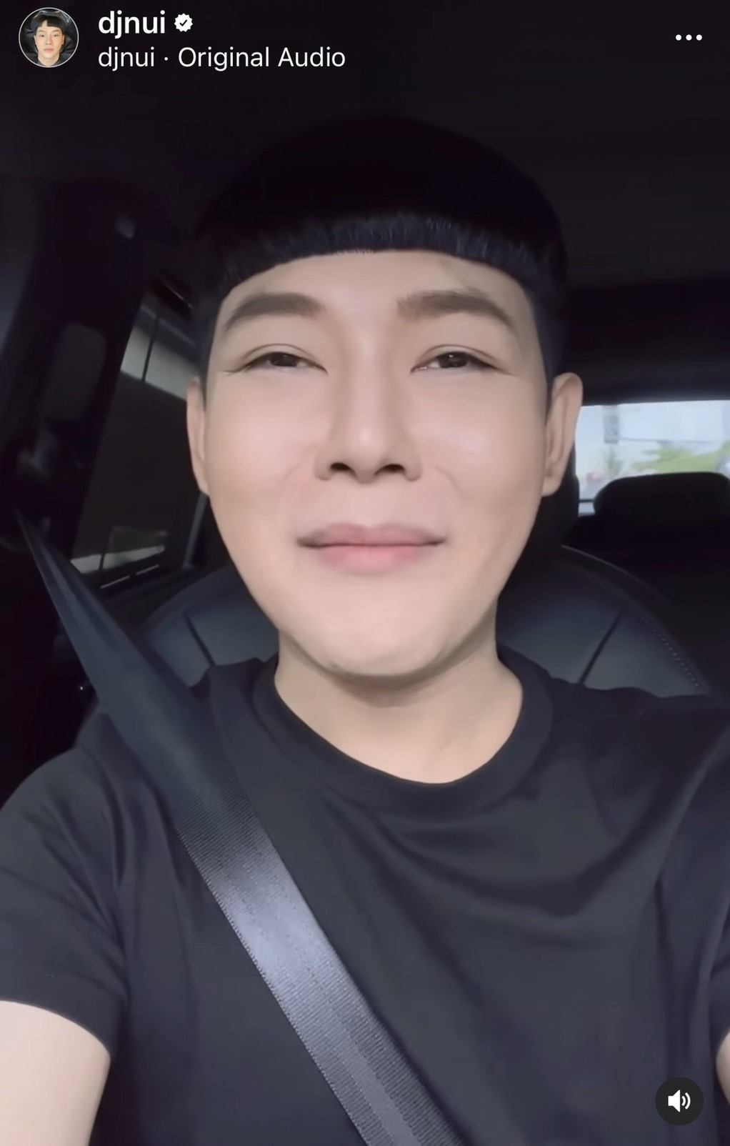 ดีเจนุ้ย สู้ชีวิต แต่พายุฝนสู้กลับ!! ต้องยกเลิกงาน ดีเจนุ้ย สู้ชีวิต แต่พายุฝนสู้กลับ!! ต้องยกเลิกงาน