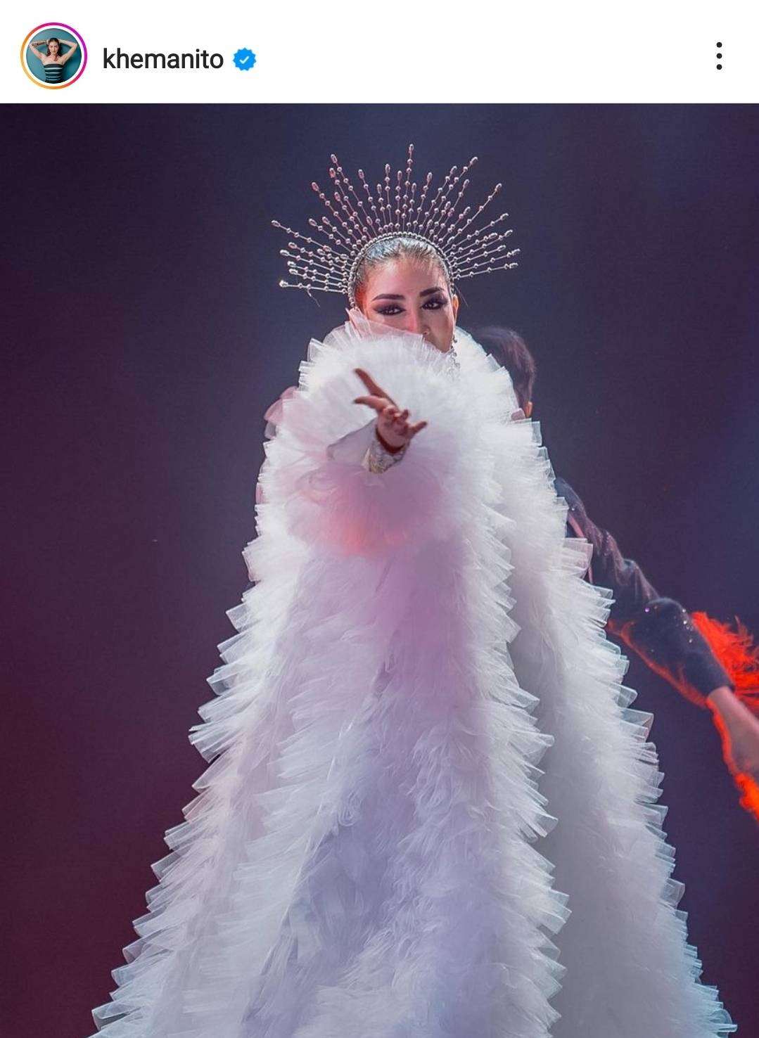 แพนเค้ก ความฝันเป็นจริง สวมชุดนางโชว์สุดอลังการ แพนเค้ก ความฝันเป็นจริง สวมชุดนางโชว์สุดอลังการ