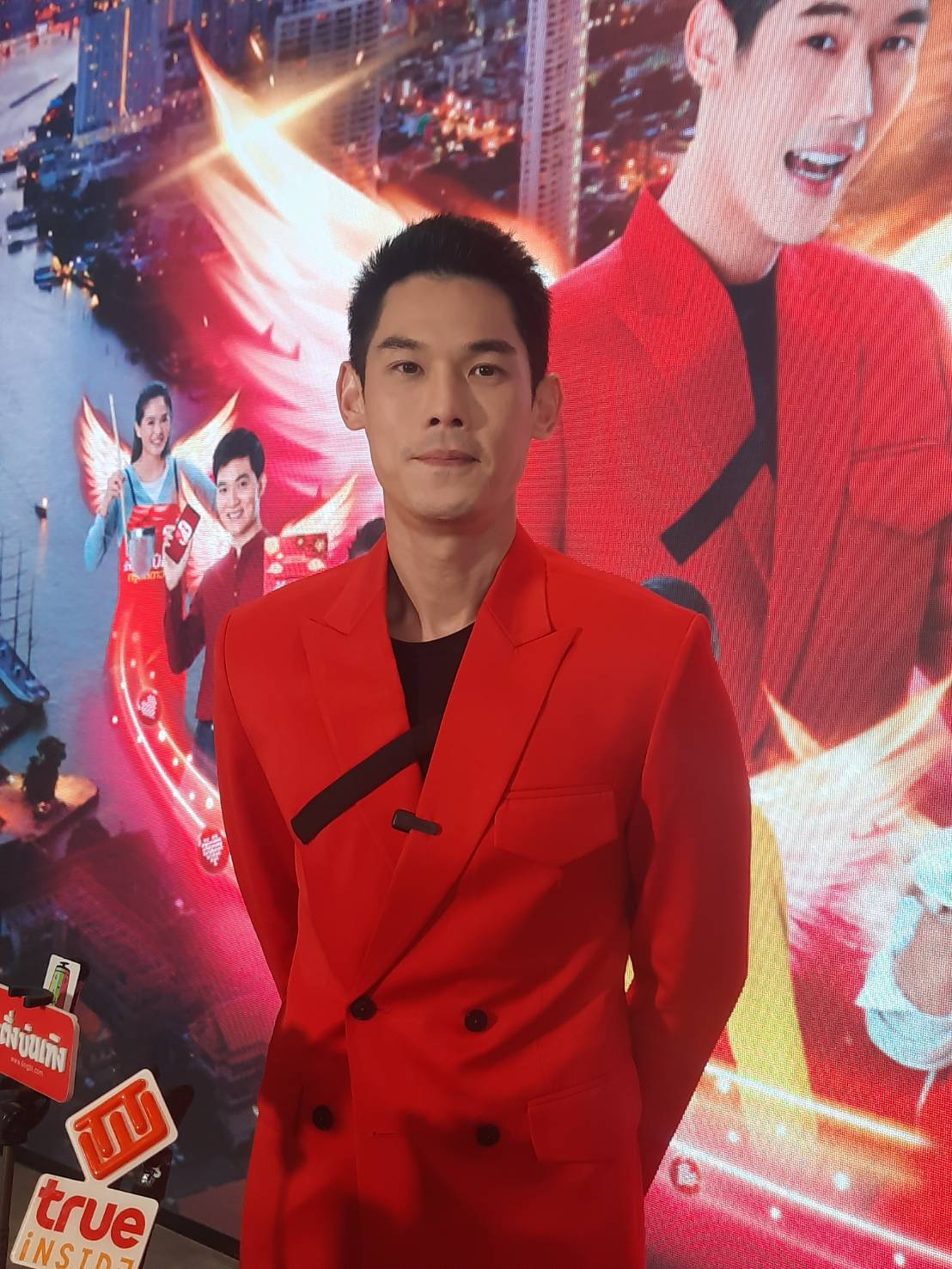 กันต์ กันตถาวร พรีเซ็นเตอร์ “ทรู สมาร์ต เมอร์ชันต์” เวอร์ชั่นใหม่ กันต์ กันตถาวร พรีเซ็นเตอร์ “ทรู สมาร์ต เมอร์ชันต์” เวอร์ชั่นใหม่