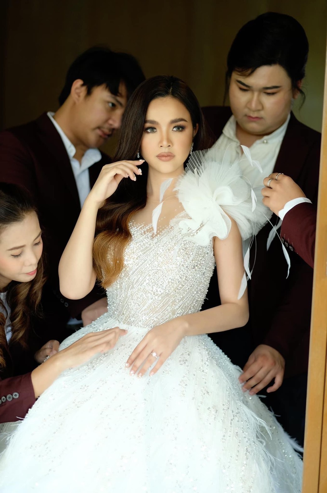 ยิว-เจนนี่ ฉลองวิวาห์หวาน ชมเปาะเจ้าสาวสวยมาก เปิดใจเรื่องอนาคต