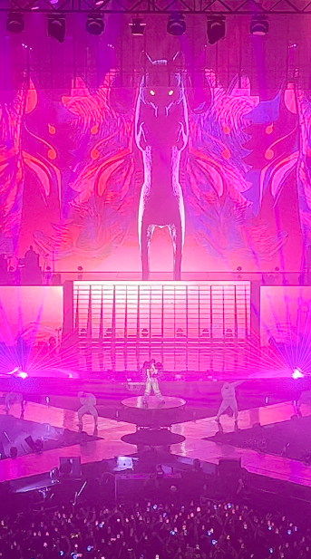 หล่อ ไหว้สวย พูดไทยเก่ง!! ‘ช่ายสวี่คุน’ จัดเต็มเวิลด์ทัวร์แรกในไทยสุดฟิน หล่อ ไหว้สวย พูดไทยเก่ง!! ‘ช่ายสวี่คุน’ จัดเต็มเวิลด์ทัวร์แรกในไทยสุดฟิน