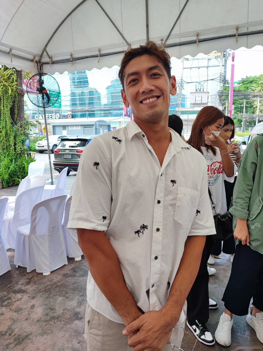 ป๋อมแป๋ม เคลียร์ ไอซ์ อภิษฎา ร้องเพลงอกหัก ยันสามียังไม่กลับมา ป๋อมแป๋ม เคลียร์ ไอซ์ อภิษฎา ร้องเพลงอกหัก ยันสามียังไม่กลับมา