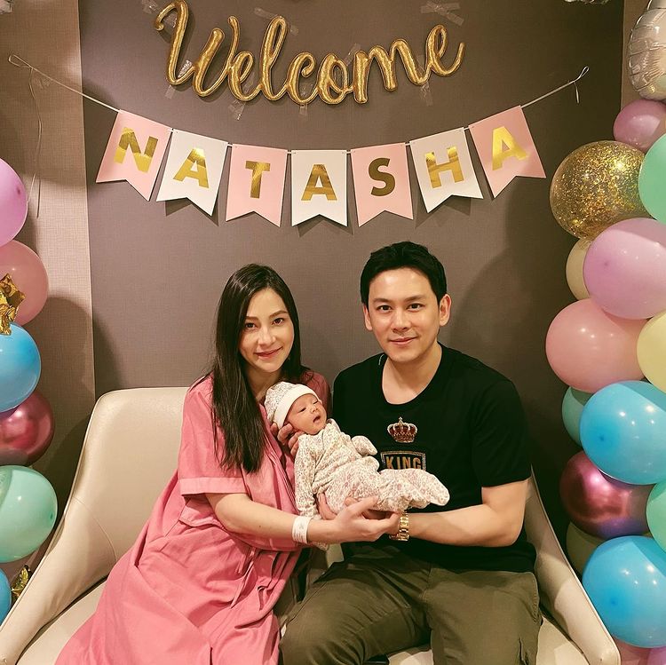 ฟลุค -นาตาลี โล่งลูกสาวไม่พบเชื้อ - นุ๊ก สุทธิดา ห่วงลูกชายต้องกักตัว (มีคลิป) ฟลุค -นาตาลี โล่งลูกสาวไม่พบเชื้อ - นุ๊ก สุทธิดา ห่วงลูกชายต้องกักตัว (มีคลิป)