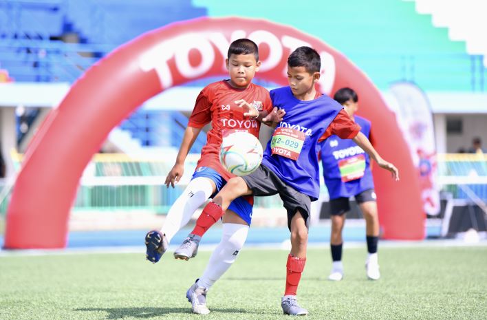 'โตโยต้าจูเนียร์ฟุตบอลคลินิก' สนาม5 ลุย จ.สุพรรณบุรี เฟ้นหาเยาวชนฝีเท้าดีต่อเนื่อง