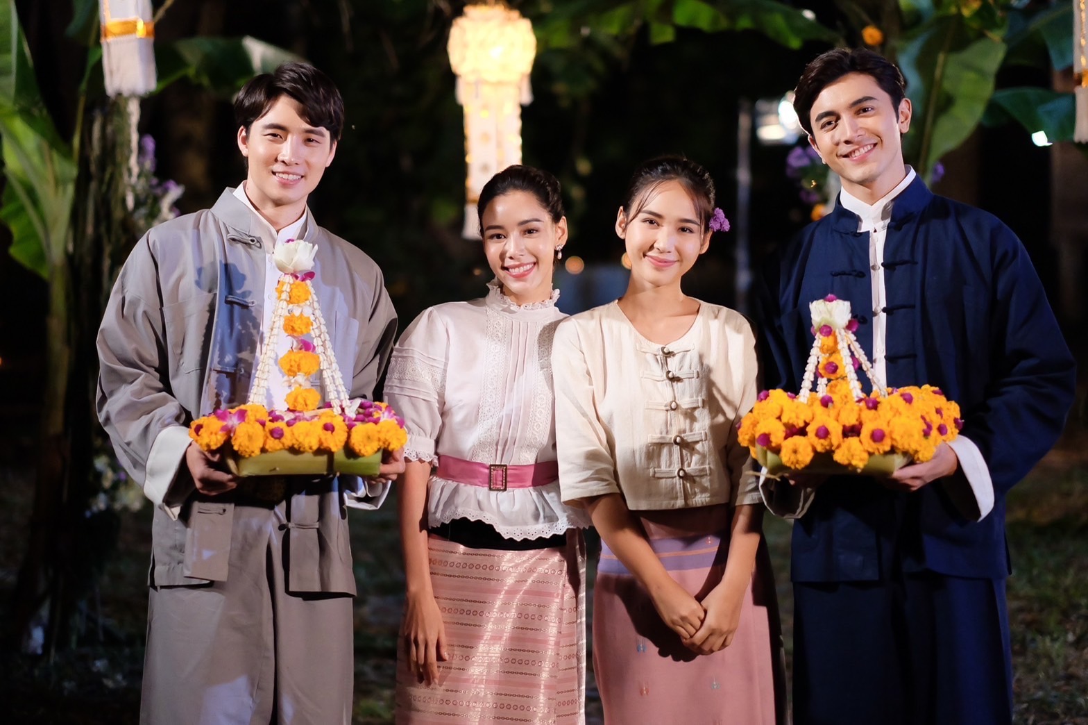ภณ-ญดา-มีน-ตูน สืบสานประเพณีลอยกระทง