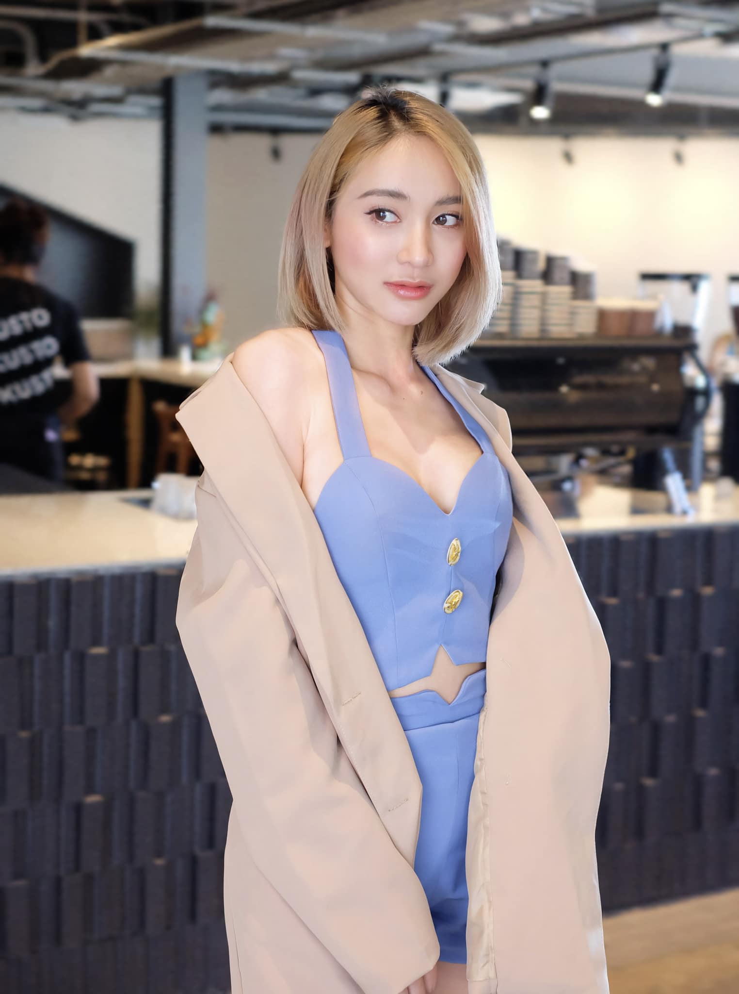 มินดา มีทรัพย์สิน เผยหลัง ถูก พระเอก ฟ. ข่มขู่ ลั่นกลัวทำแบบนี้กับคนอื่นอีก มินดา มีทรัพย์สิน เผยหลัง ถูก พระเอก ฟ. ข่มขู่ ลั่นกลัวทำแบบนี้กับคนอื่นอีก