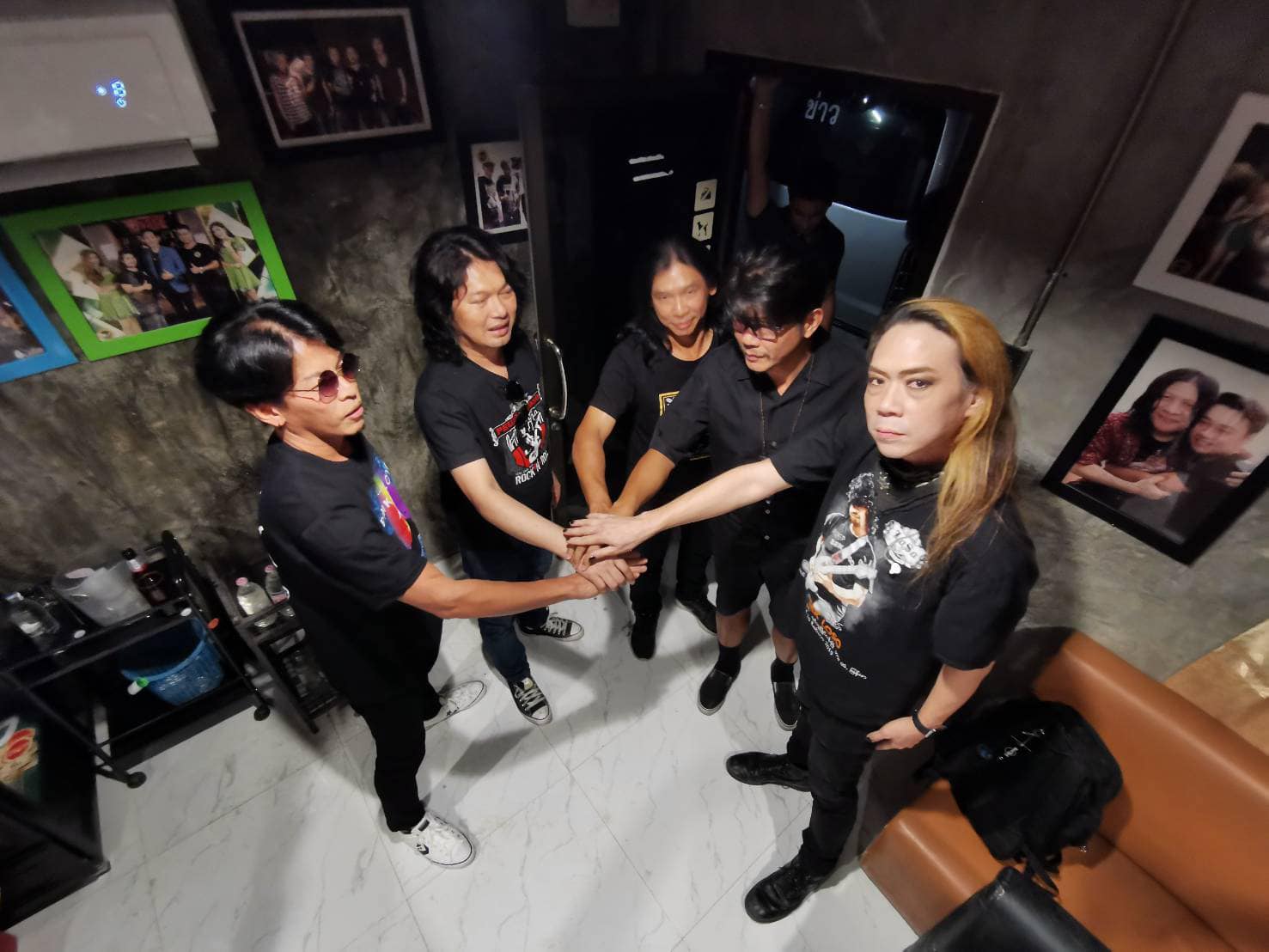 บรรยากาศคอนเสิร์ต เสก โลโซ หลังรอดคุก