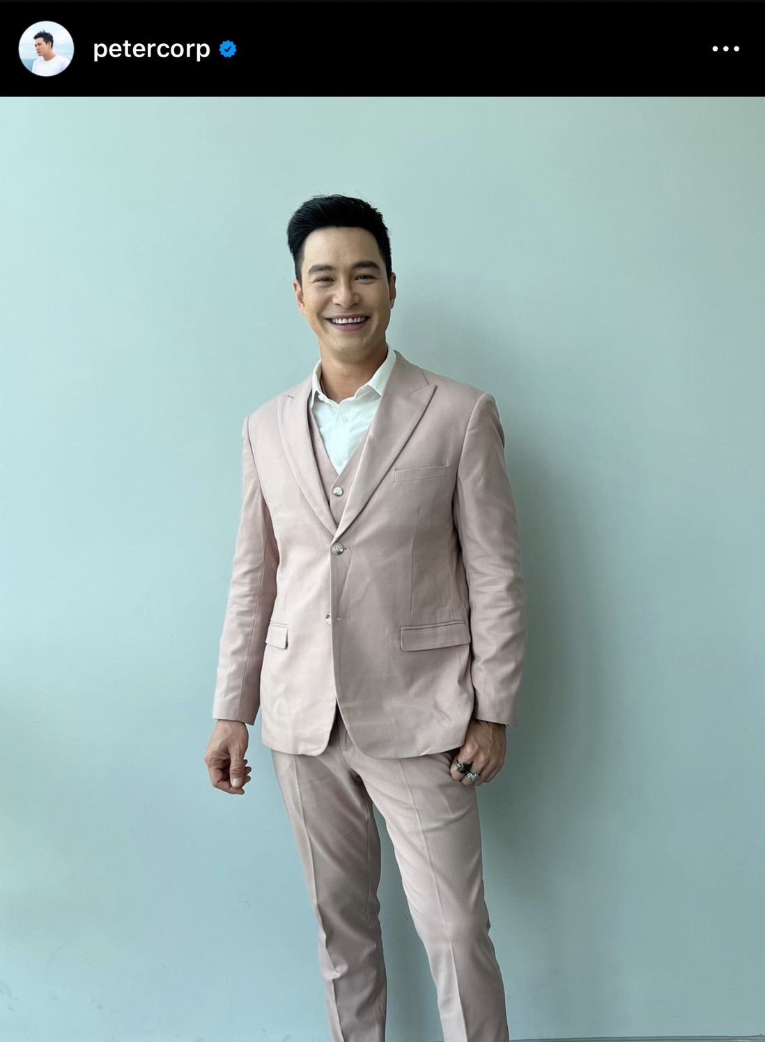 เบลอว่ารักแถบ! ปีเตอร์ คอร์ป เปิดโหมดคลั่งรัก ซุ่มคบสาวนอกวงการ