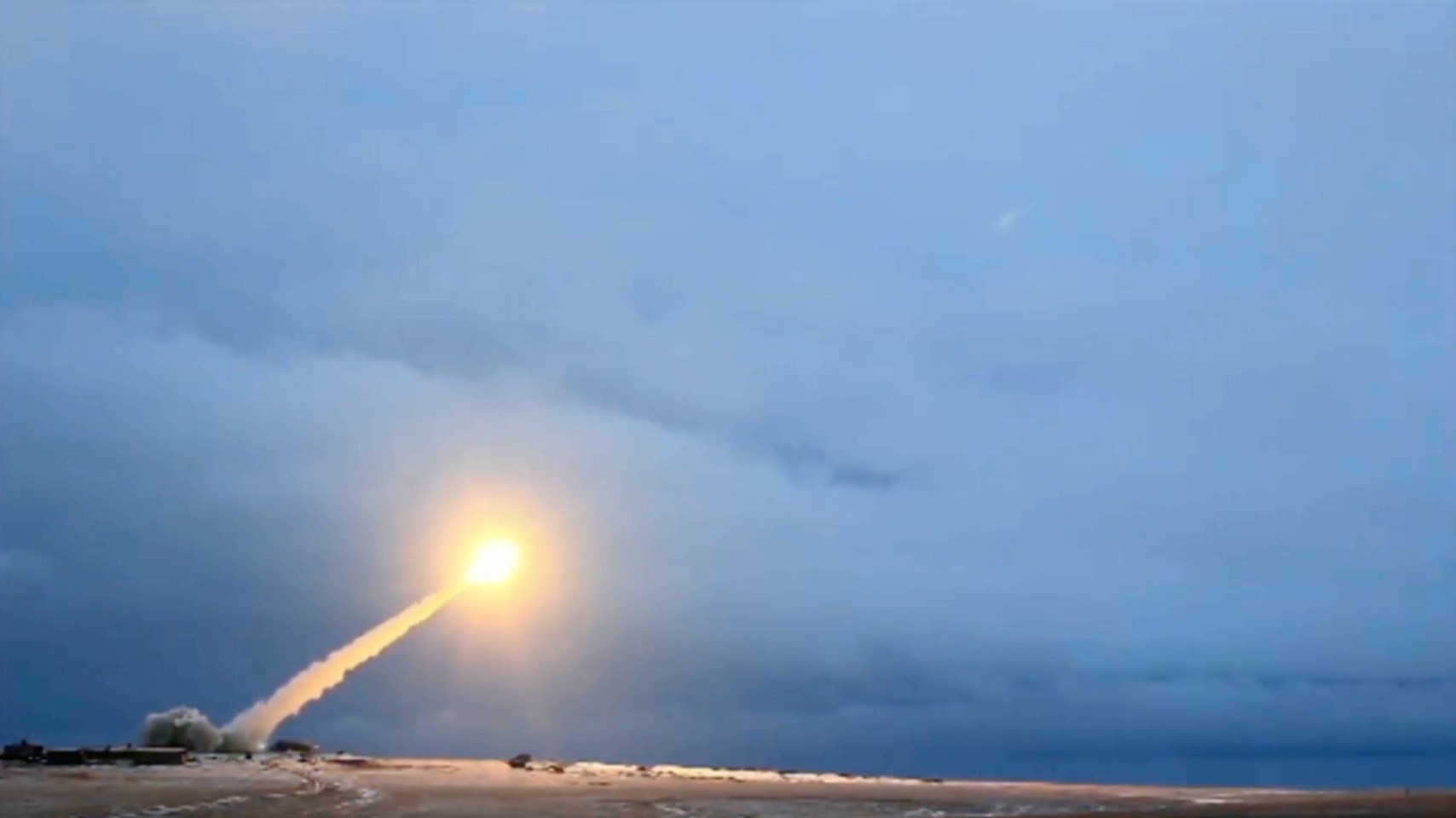 รู้จัก เชอร์โนบิลบินได้ ยิงฉลองวันเกิด “ปูติน”