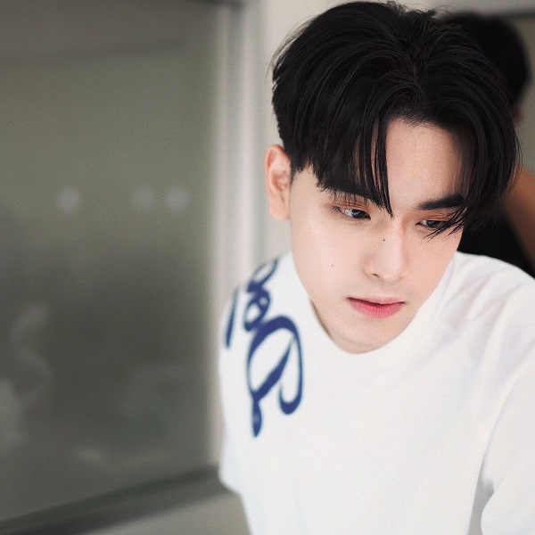 “ทะเล” แฮปปี้งานรุม แย้มมีผลงานซีรีส์ให้แฟนๆ ได้ติดตาม (มีคลิป) “ทะเล” แฮปปี้งานรุม แย้มมีผลงานซีรีส์ให้แฟนๆ ได้ติดตาม (มีคลิป)