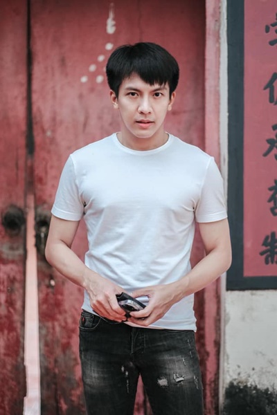 ใครเป็นใคร?! ย้อนดูรูปวัยเด็กของศิลปินคนดัง!! ใครเป็นใคร?! ย้อนดูรูปวัยเด็กของศิลปินคนดัง!!