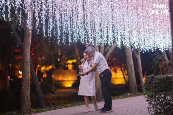 อลังการงานไฟฝีมือคนไทย Nasatta Light Festival Winter Illumination ที่ ณ สัทธา อุทยานไทย จังหวัดราชบุรี