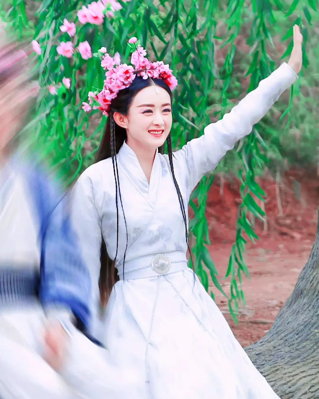 สั่งก๋วยเตี๋ยวเต็มโต๊ะ!! 'จ้าวลี่อิ่ง' นางเอกซุปตาร์จีน ไม่พลาดชิมของแซ่บเมืองไทย สั่งก๋วยเตี๋ยวเต็มโต๊ะ!! 'จ้าวลี่อิ่ง' นางเอกซุปตาร์จีน ไม่พลาดชิมของแซ่บเมืองไทย