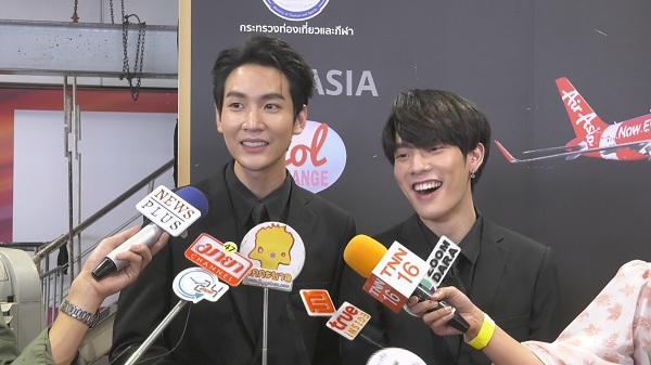 “คิมม่อน SBFIVE” ปล่อยโฮ รับซึ้งใจแฟนคลับเซอร์ไพร์สวันเกิด (มีคลิป) “คิมม่อน SBFIVE” ปล่อยโฮ รับซึ้งใจแฟนคลับเซอร์ไพร์สวันเกิด (มีคลิป)