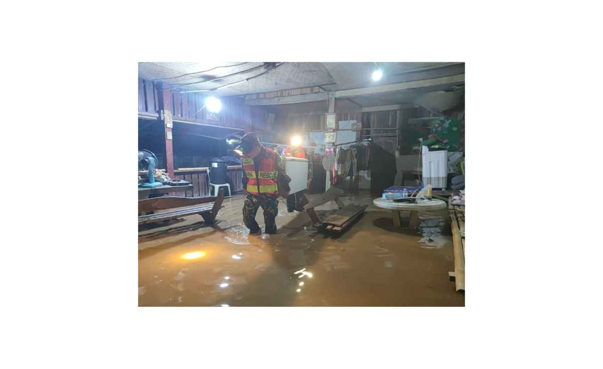 กรมอุทยานฯ ระดมเจ้าหน้าที่สมทบทีมช่วยเหลือผู้ประสบภัย หลังน้ำท่วมหนักในเชียงใหม่และเชียงราย 