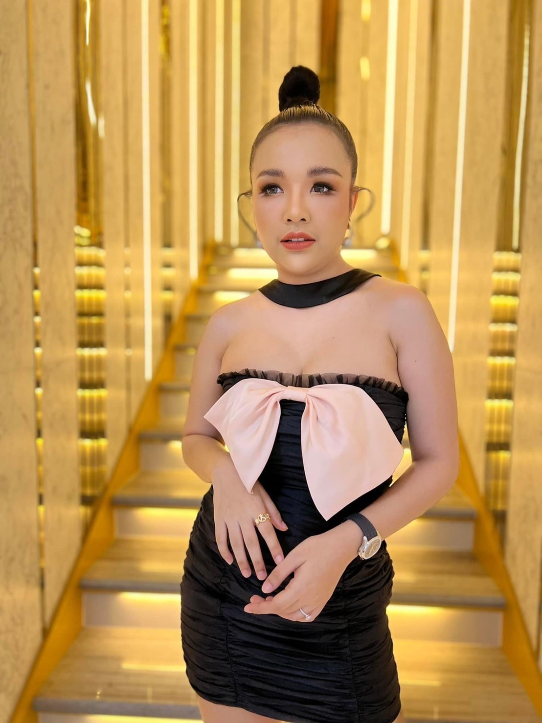 เจนนี่ รัชนก แต่งเพลง หัวใจของคนเป็นแม่ ทั้งน้ำตา เพื่อไว้อาลัยเหตุกราดยิง เจนนี่ รัชนก แต่งเพลง หัวใจของคนเป็นแม่ ทั้งน้ำตา เพื่อไว้อาลัยเหตุกราดยิง