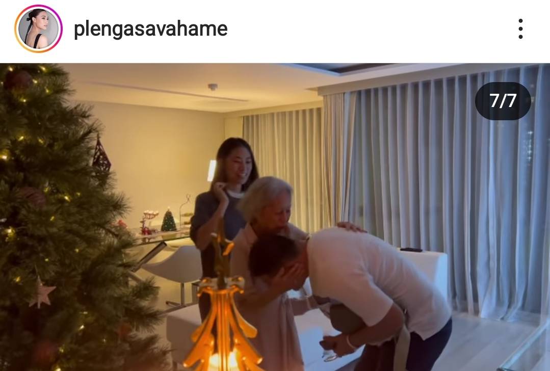 เพลง ชนม์ทิดา แท็กทีมคุณแม่ ตู่ นันทิดา ฉลองวันเกิดสุดอบอุ่นให้คุณพ่อ