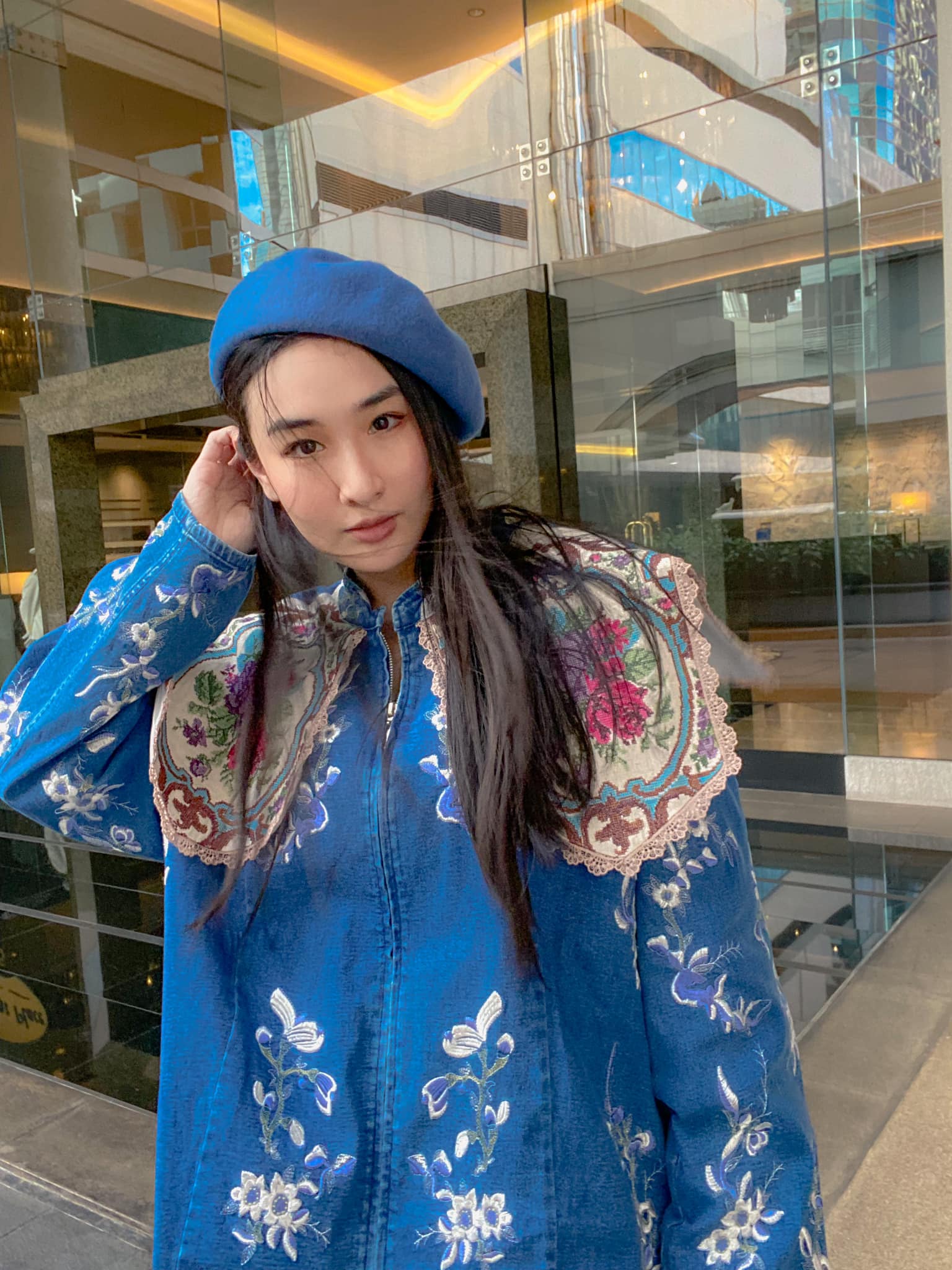 หมอคนดัง โพสต์ติง แอร์ยืนค้ำหัวให้บริการ ด้านดาราสาว กระติ๊บ ชวัลกร ร่วมเมนต์ตอบ หมดยุคหมอบคลานแล้ว หมอคนดัง โพสต์ติง แอร์ยืนค้ำหัวให้บริการ ด้านดาราสาว กระติ๊บ ชวัลกร ร่วมเมนต์ตอบ หมดยุคหมอบคลานแล้ว