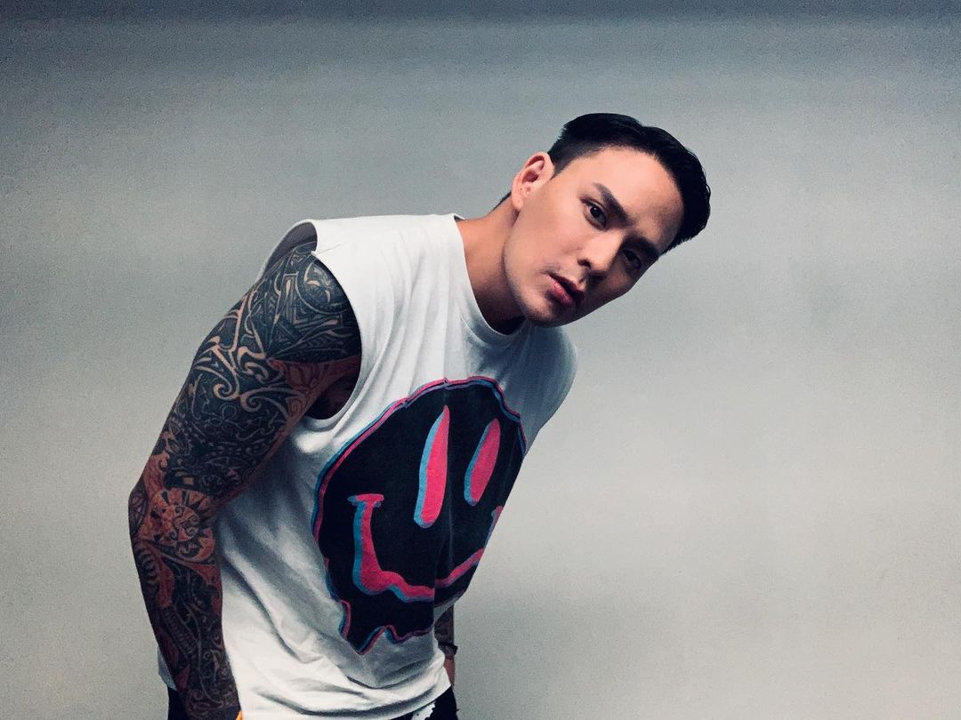 แทค ภรัณยู งดตอบดราม่า!! ประเด็นพาดพิงบุคคลหนึ่งในกลุ่มเสี่ยงโควิด-19