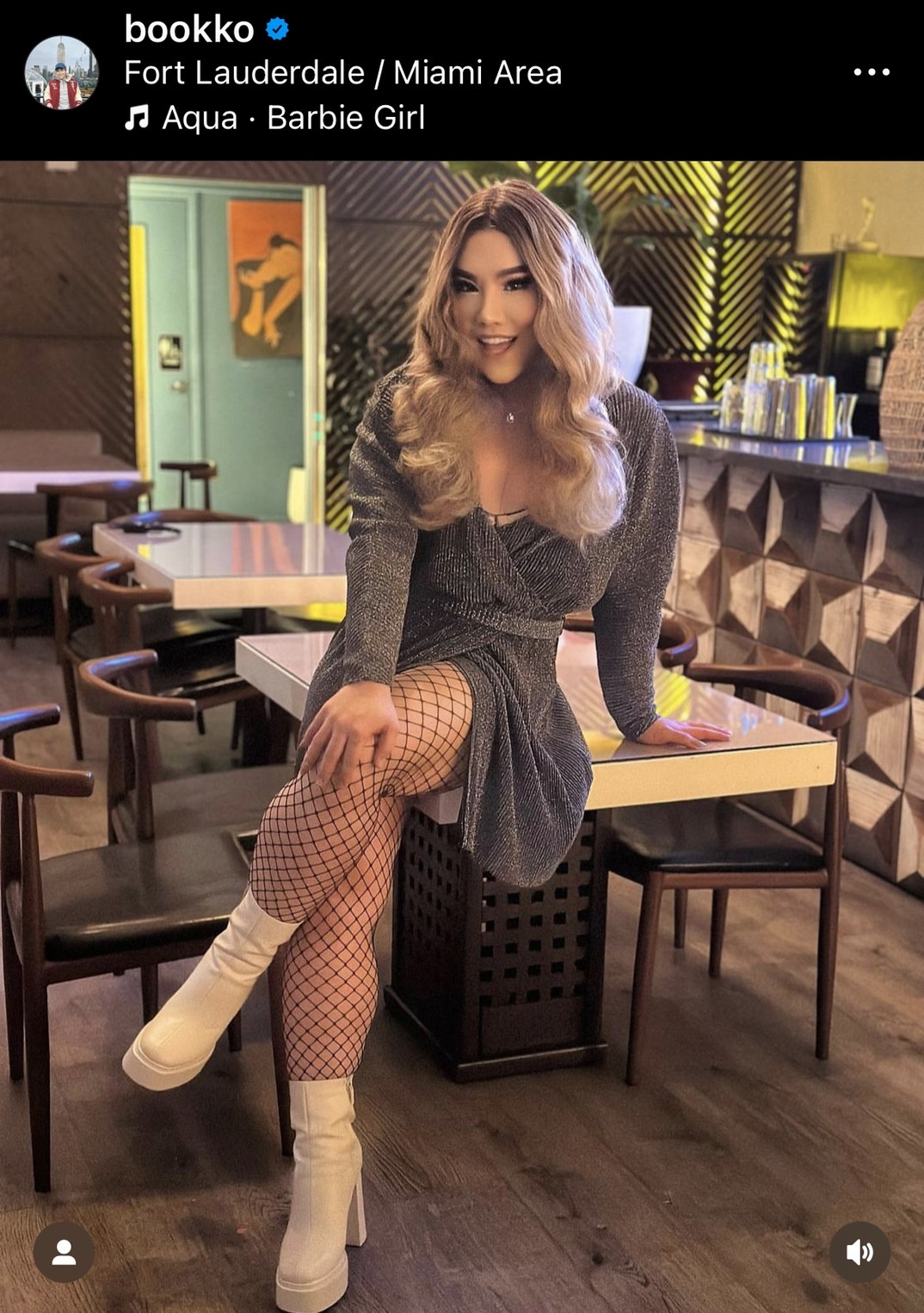 บุ๊กโกะ ฟาดเดือด!! โพสต์ทวงเงินค่าตัวเลยกำหนดมานานมาแล้ว บุ๊กโกะ ฟาดเดือด!! โพสต์ทวงเงินค่าตัวเลยกำหนดมานานมาแล้ว