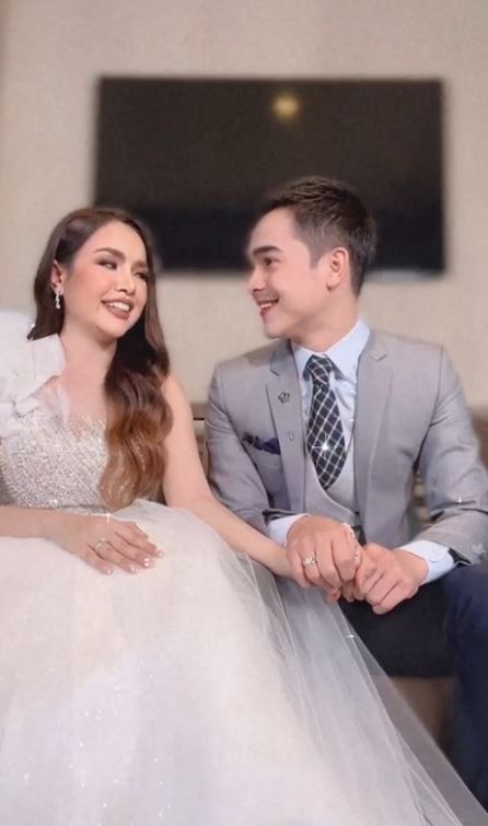 ตื่นเต้นมาก! เจนนี่ - ยิว เปิดใจ ก่อนงานฉลองวิวาห์ พร้อมขอบคุณทุกคนที่เข้ามาแสดงความยินดี 