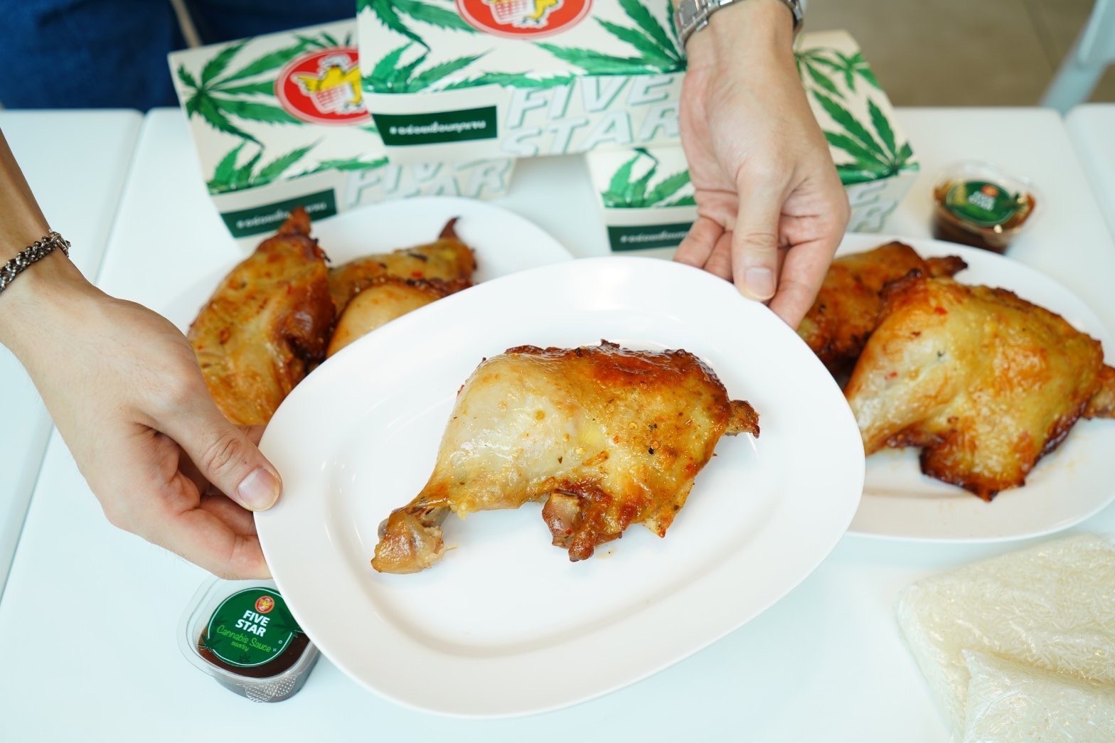 FIVE STAR ท้าพิสูจน์เมนูใหม่‼️ 'ไก่ย่างกัญ-ซอสกัญ' สายเขียว-ไม่เขียว ต้องลอง