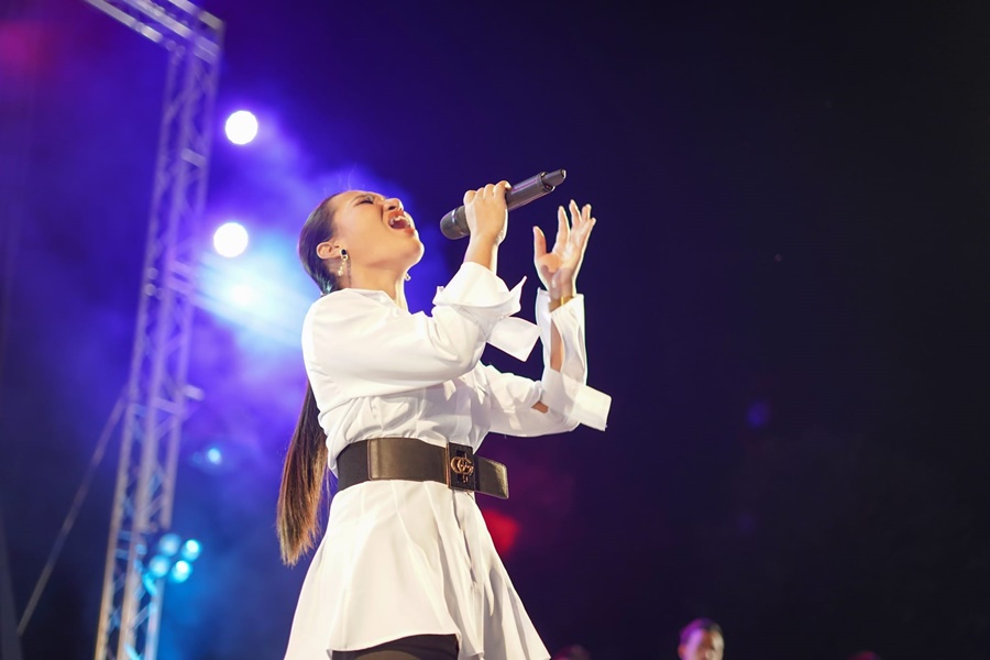 เปิดใจ พร จันทพร หลังถูกเข้าใจผิด คิดว่าลาวงการ... เปิดใจ พร จันทพร หลังถูกเข้าใจผิด คิดว่าลาวงการ...